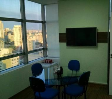 Sala com bela vista da cidade 